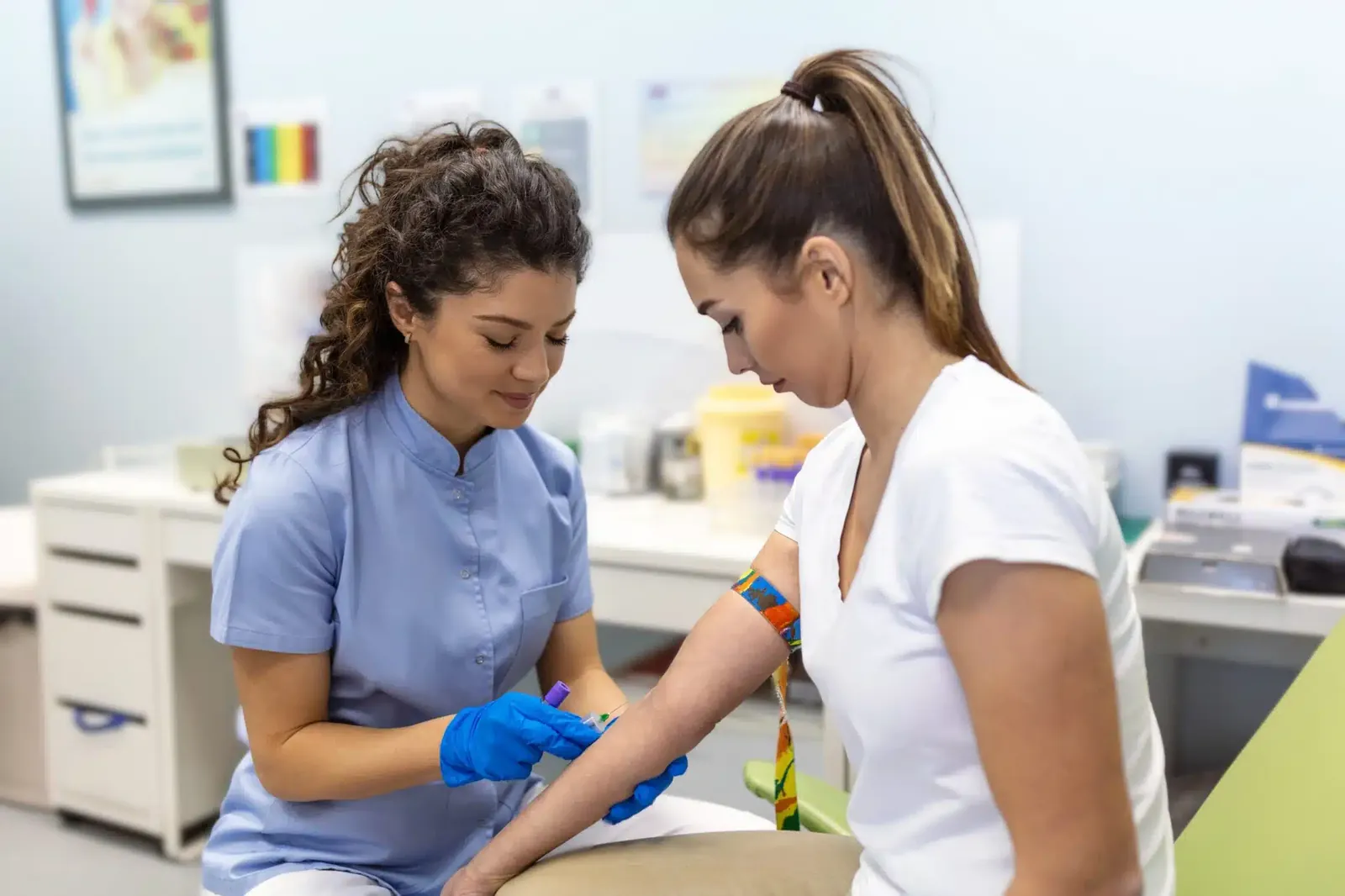 Blutabnahme beim Medical Check in Dubai