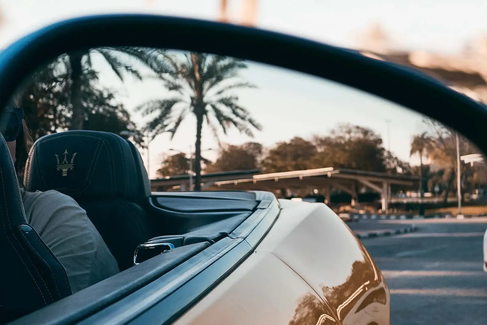 Sportwagen in Dubai – hohe Lebenshaltungskosten